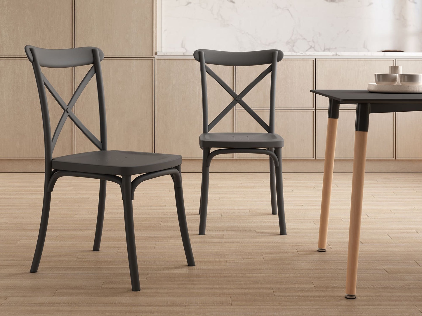 Juego de 4 Sillas Polipropileno AGADÓN