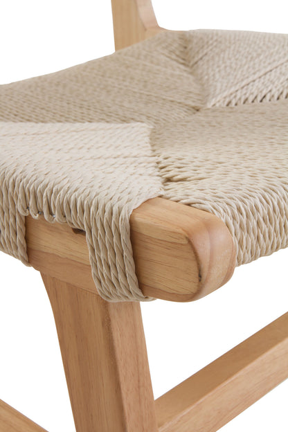 Juego de 4 Sillas de Madera GUARDADA