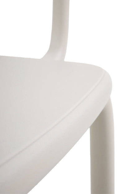 Juego de 4 Sillones Polipropileno MONEGRILLO