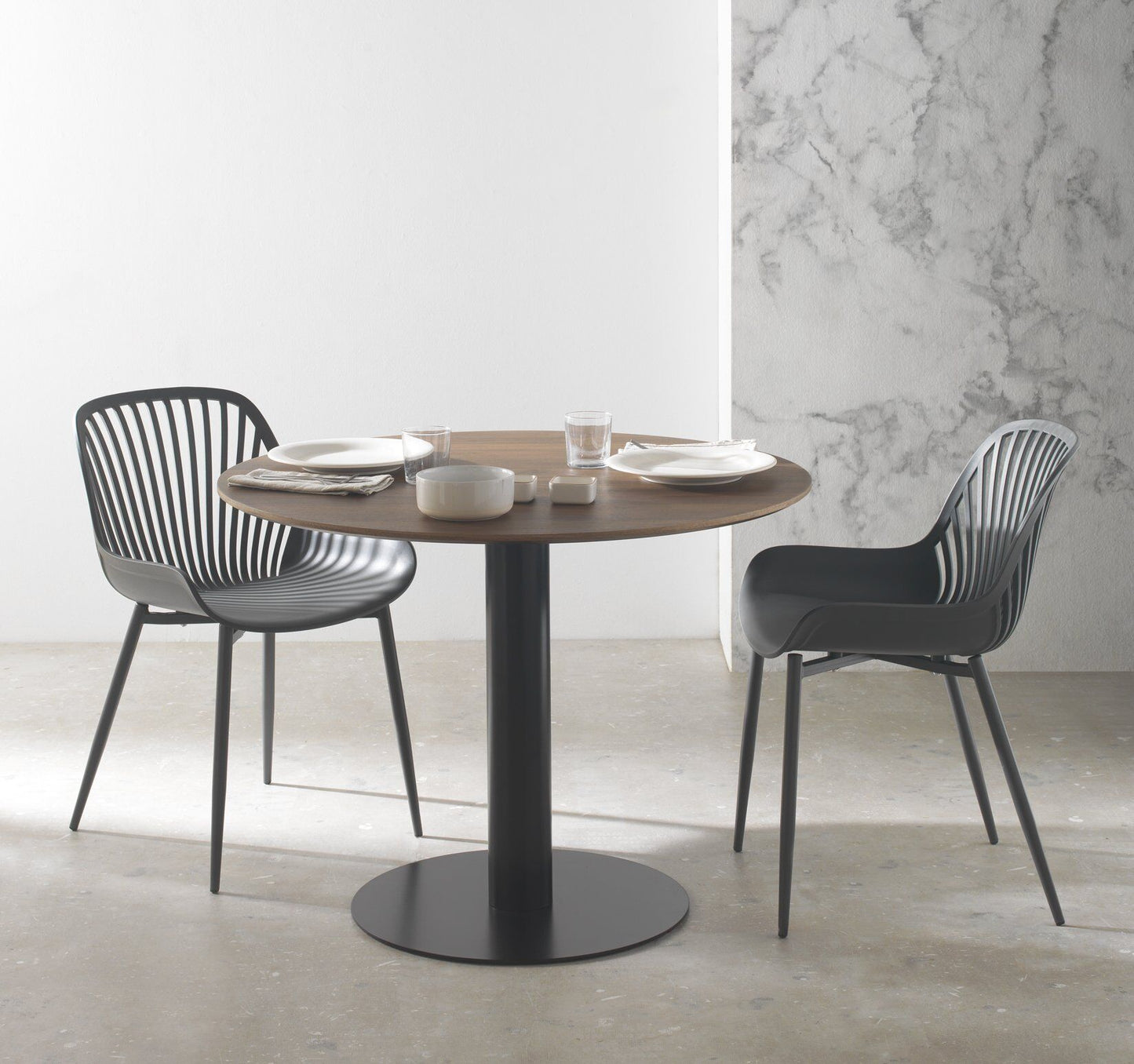 Juego de 4 Sillas Polipropileno NÁGIMA