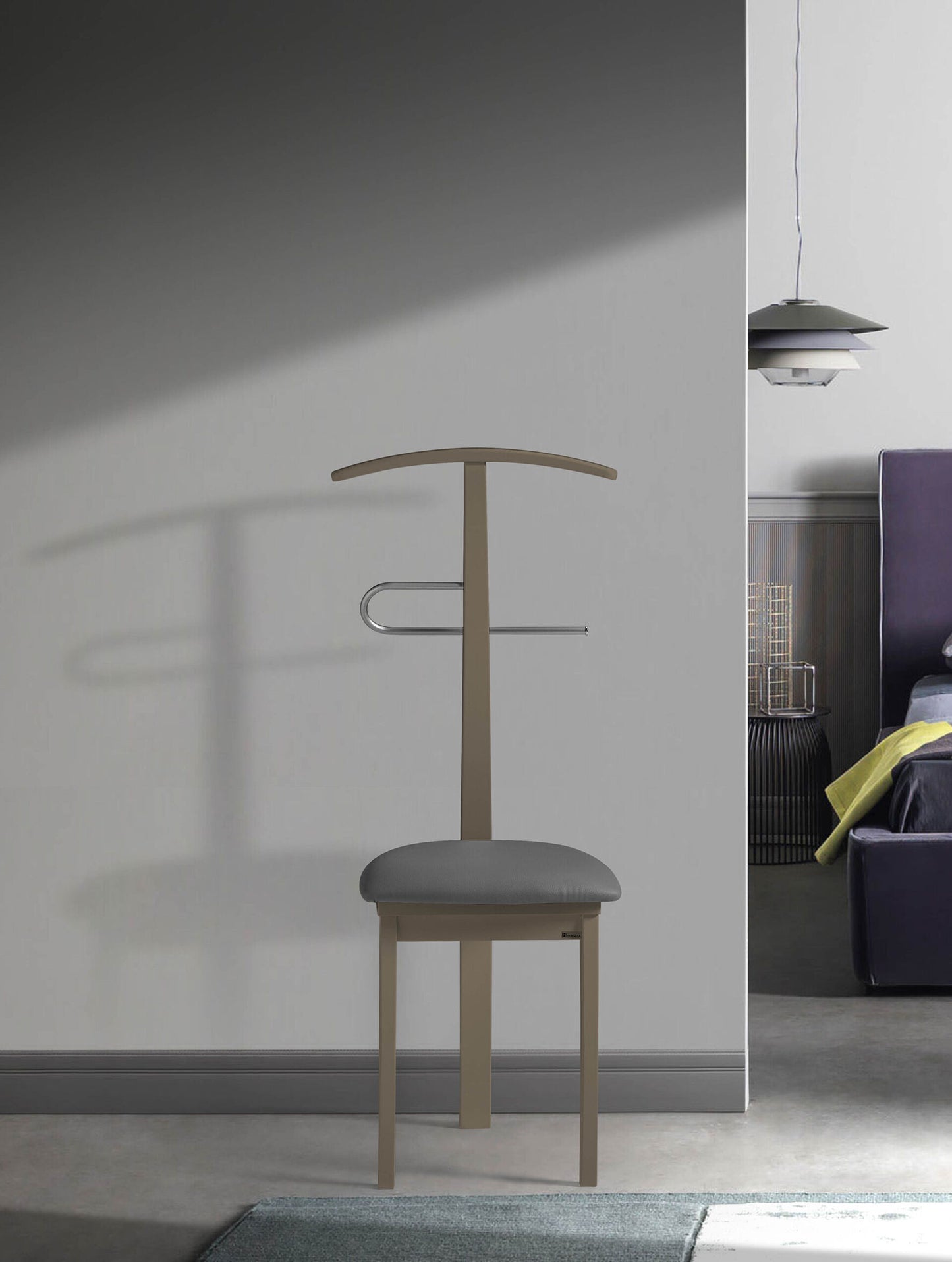 Galán de noche SENAIA